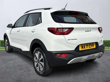 Used Kia Stonic 2021 for sale - 79355767: Photo