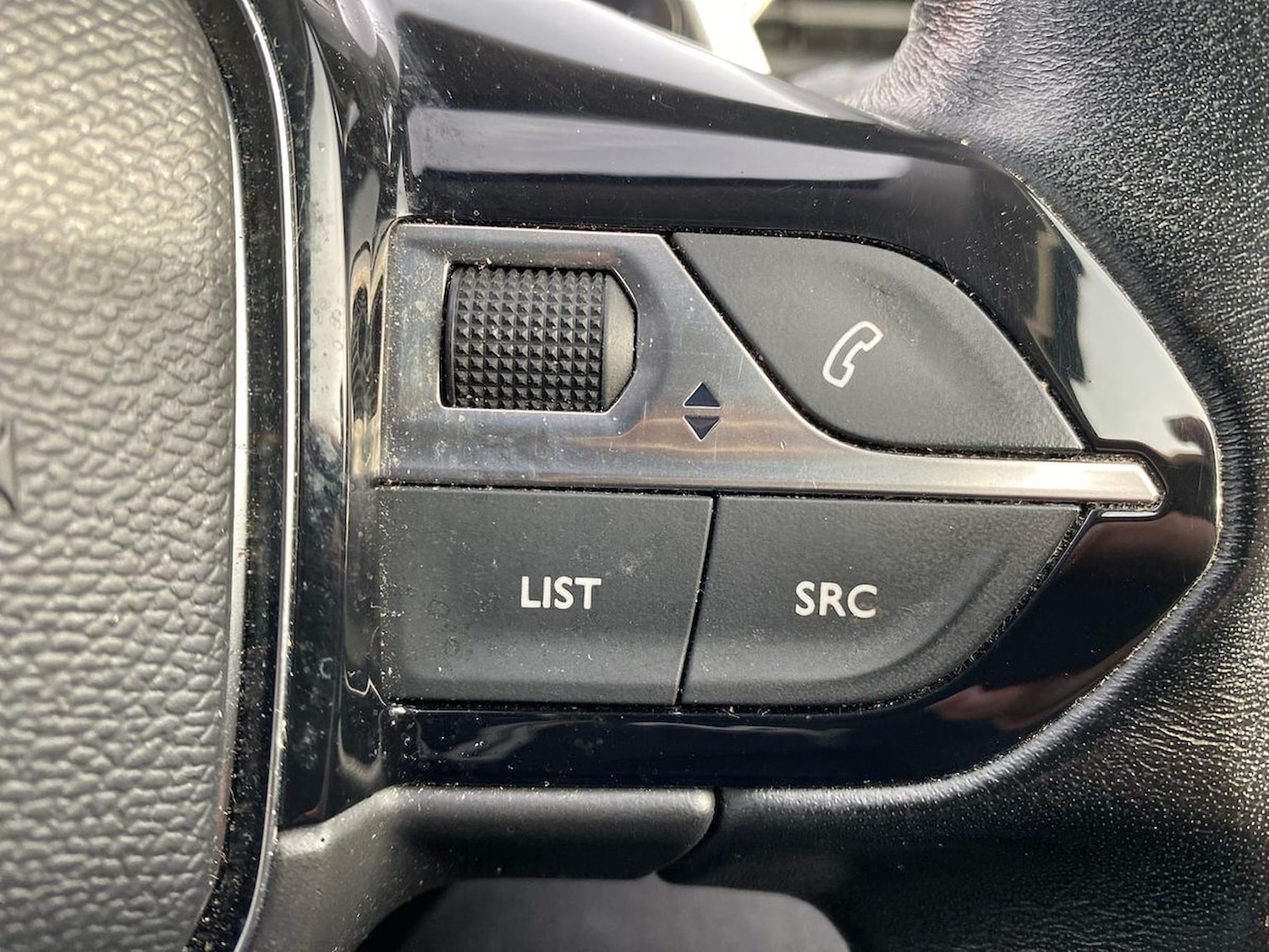 Used Peugeot 5008 2022 for sale - 77796966: Photo 26