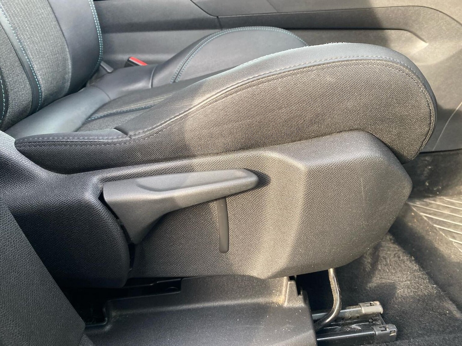 Used Peugeot 5008 2022 for sale - 77796966: Photo 30