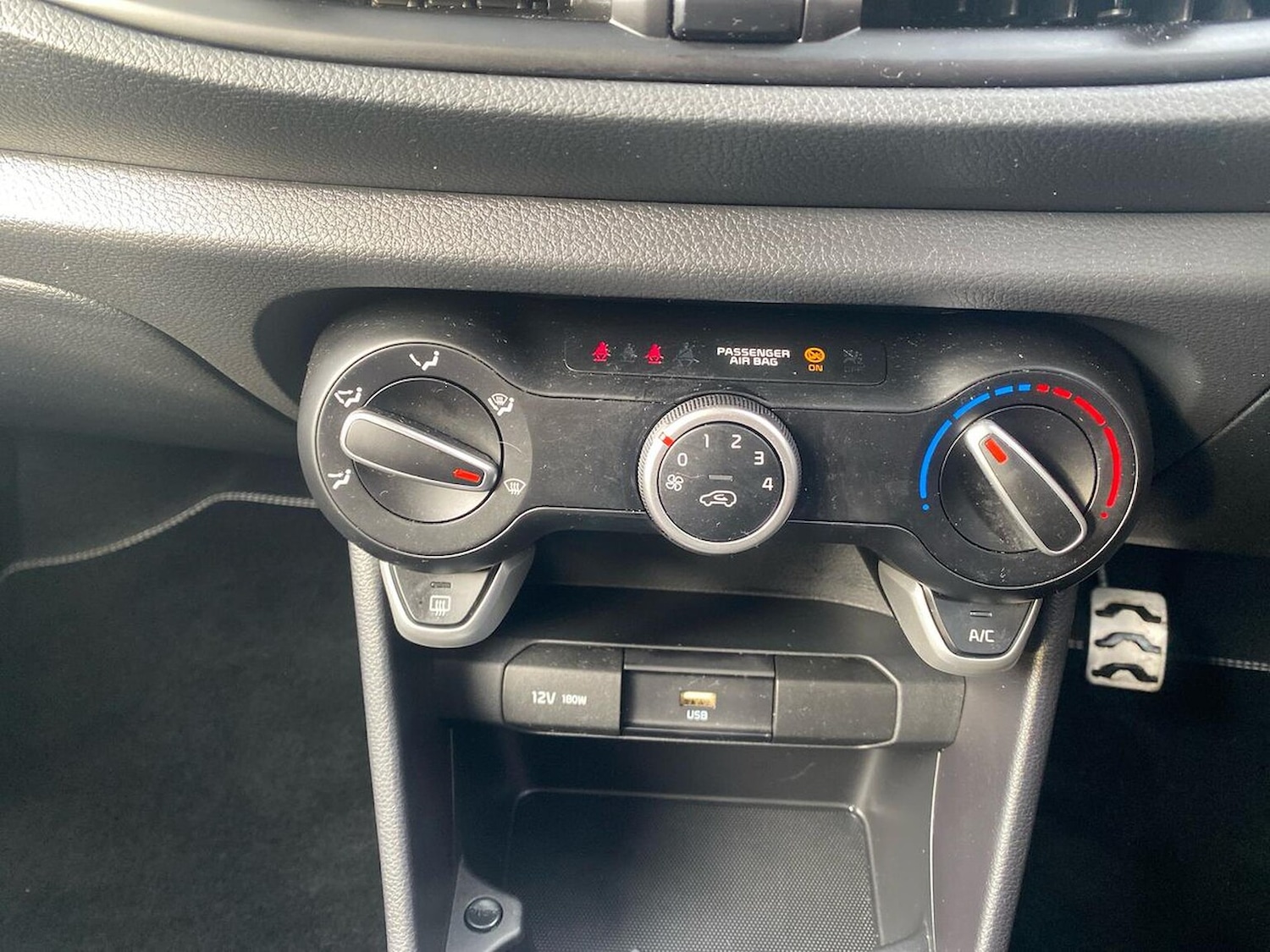 Used Kia Picanto 2022 for sale - 76492383: Photo 12