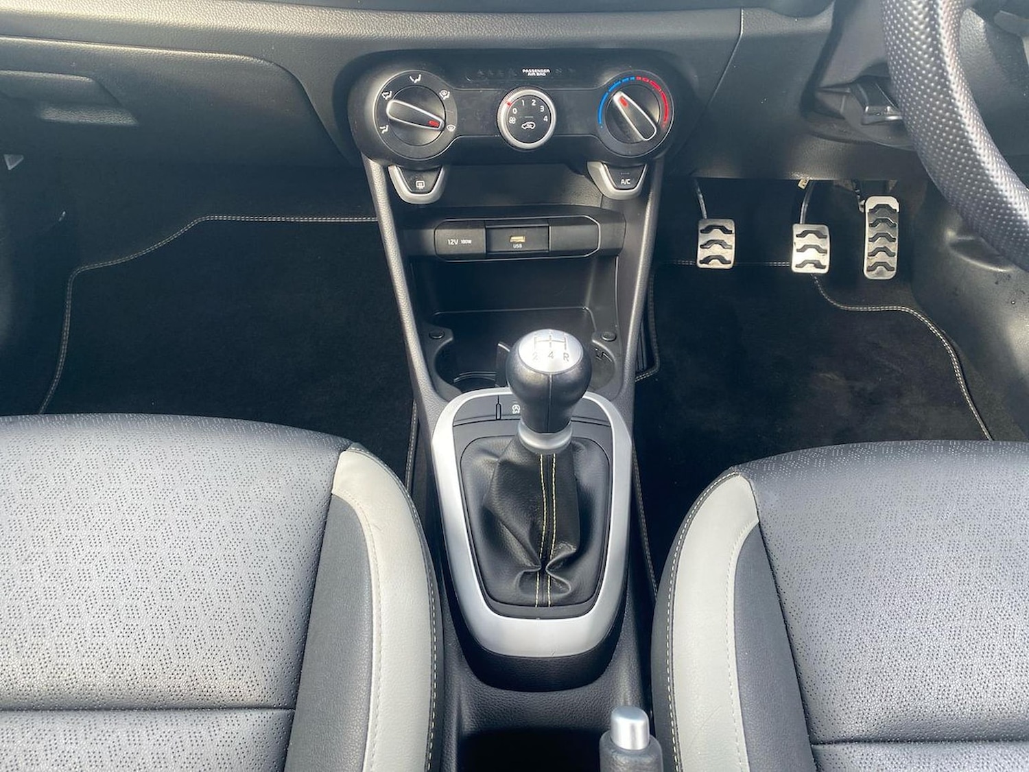 Used Kia Picanto 2022 for sale - 76492383: Photo 13