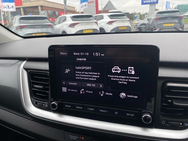 Used Kia Stonic 2022 for sale - 76134184: Photo 11