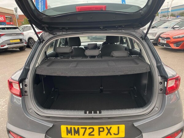 Used Kia Stonic 2022 for sale - 76134184: Photo 17