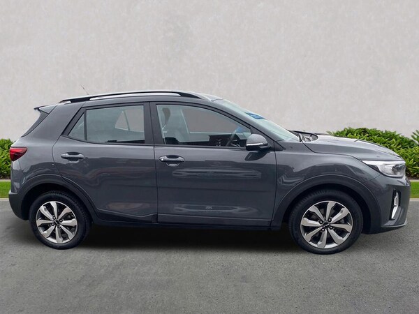 Used Kia Stonic 2022 for sale - 76134184: Photo 3