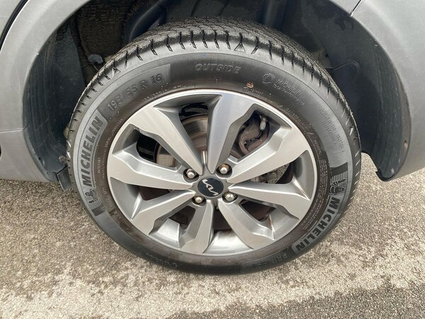 Used Kia Stonic 2022 for sale - 76134184: Photo 6