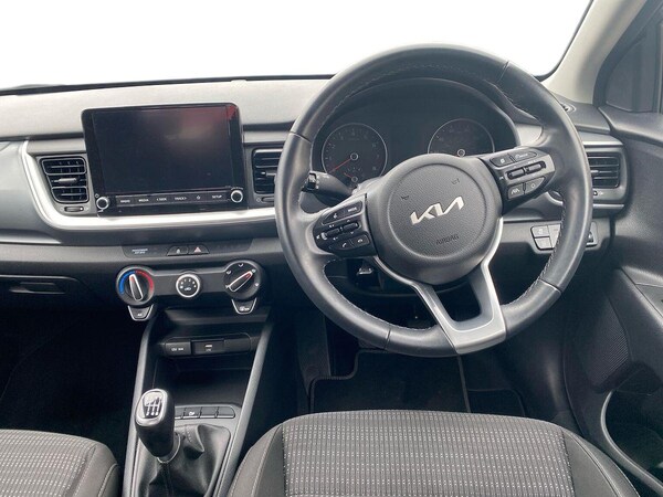 Used Kia Stonic 2022 for sale - 76134184: Photo 9