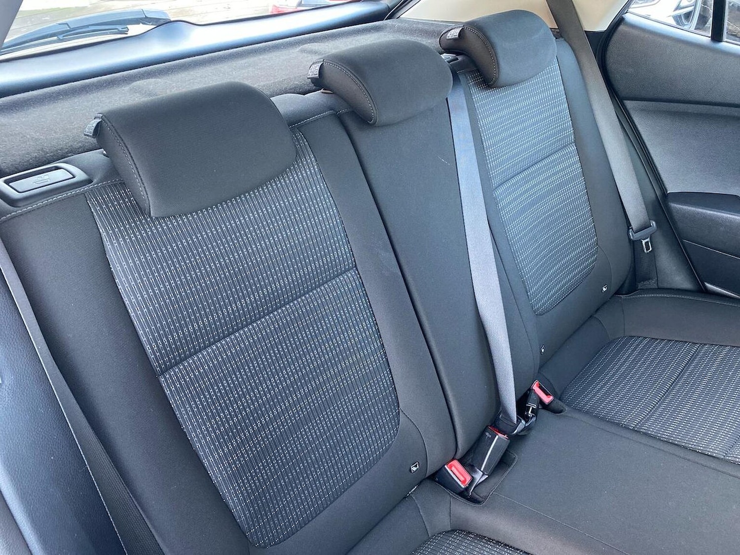 Used Kia Stonic 2021 for sale - 76444504: Photo 16