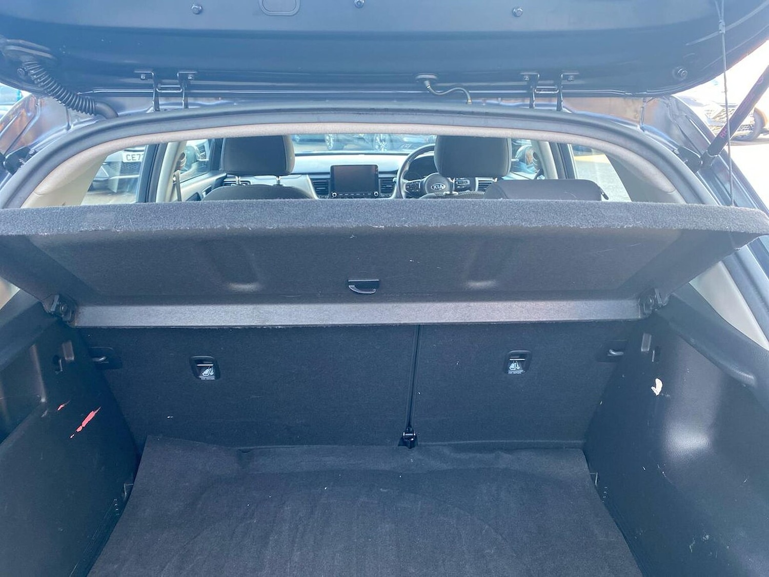 Used Kia Stonic 2021 for sale - 76444504: Photo 17