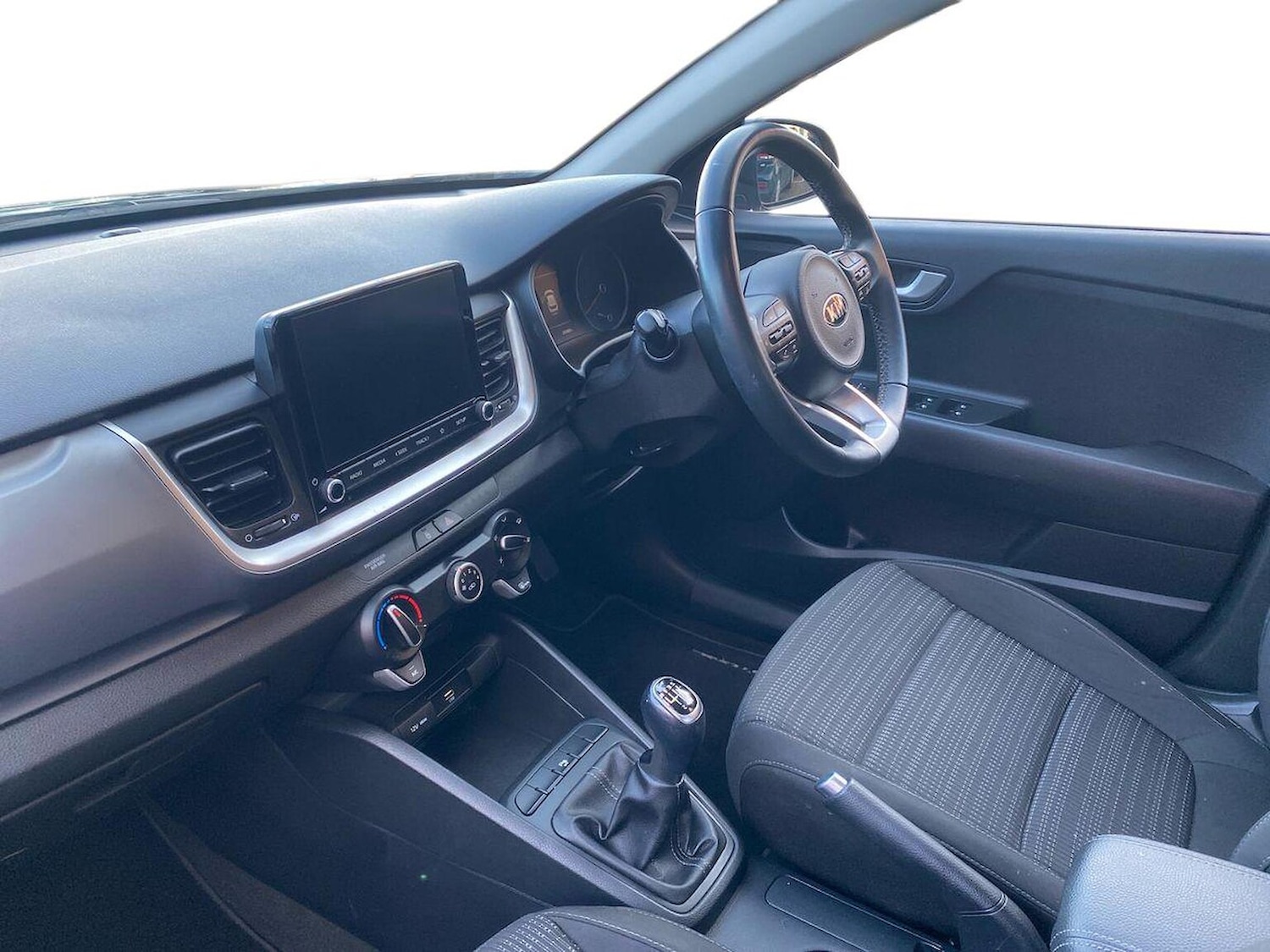 Used Kia Stonic 2021 for sale - 76444504: Photo 7