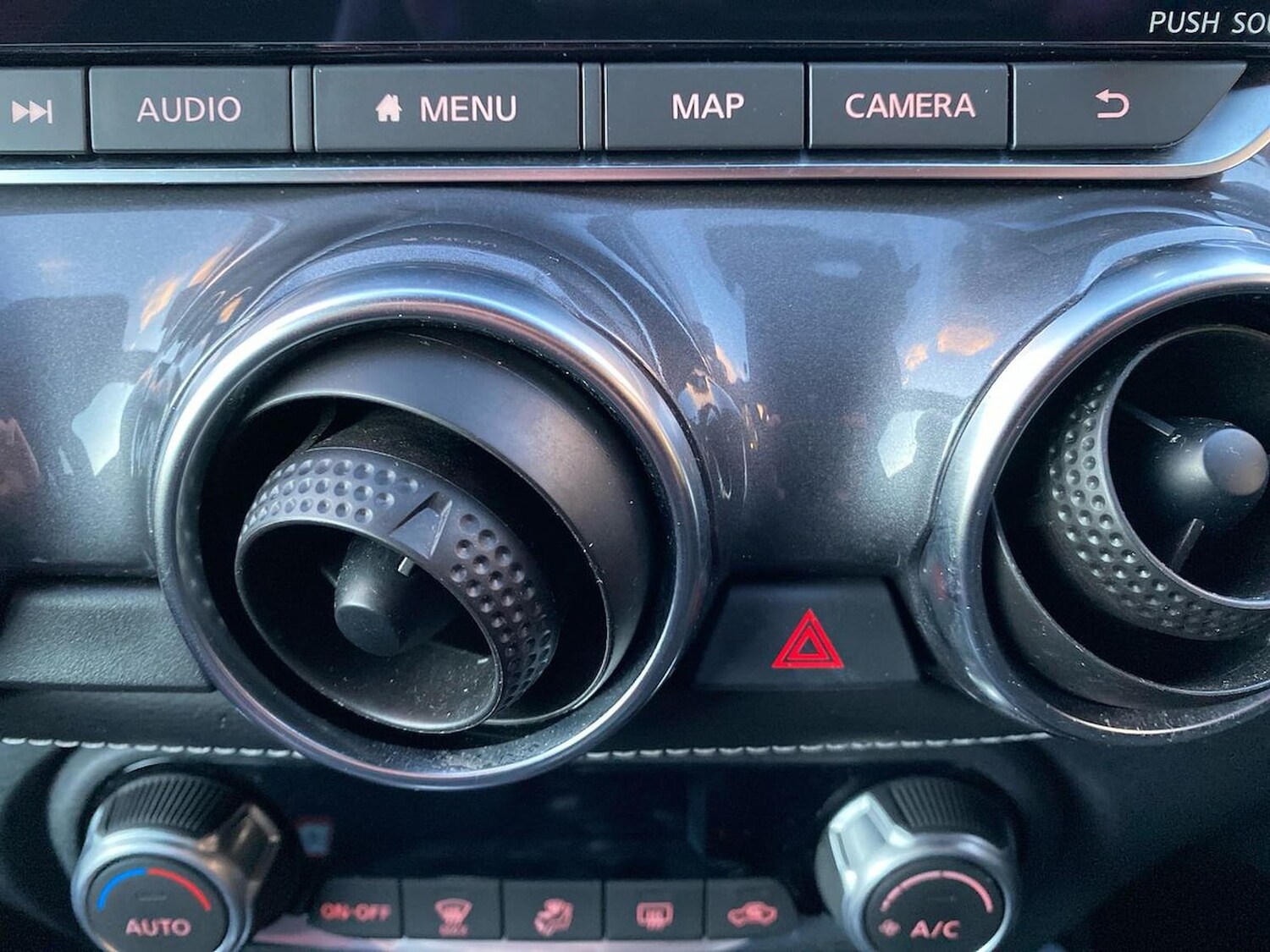 Used Nissan Juke 2022 for sale - 77089932: Photo 24