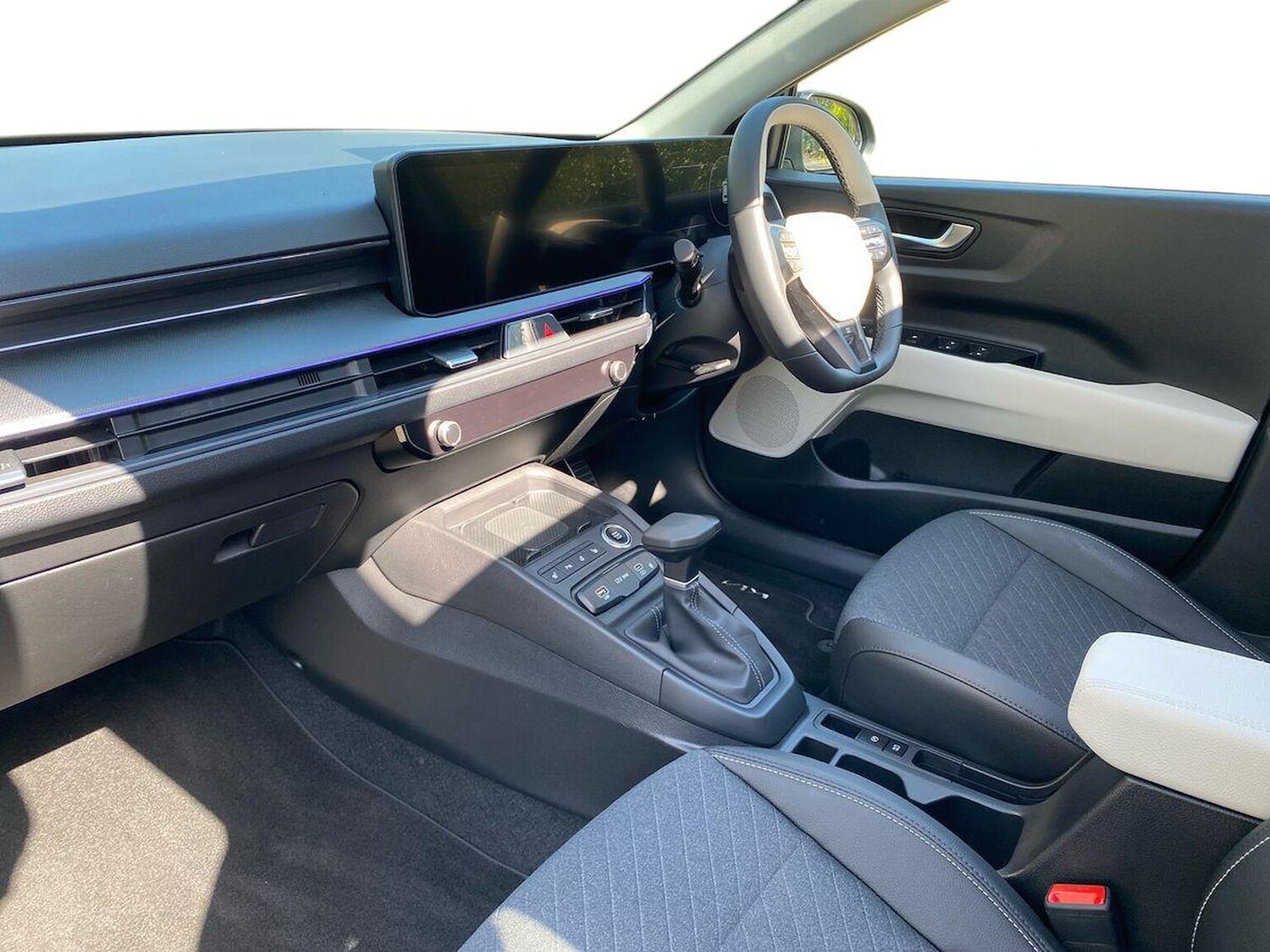 Used Kia Stonic 2026 for sale - 78168995: Photo 9