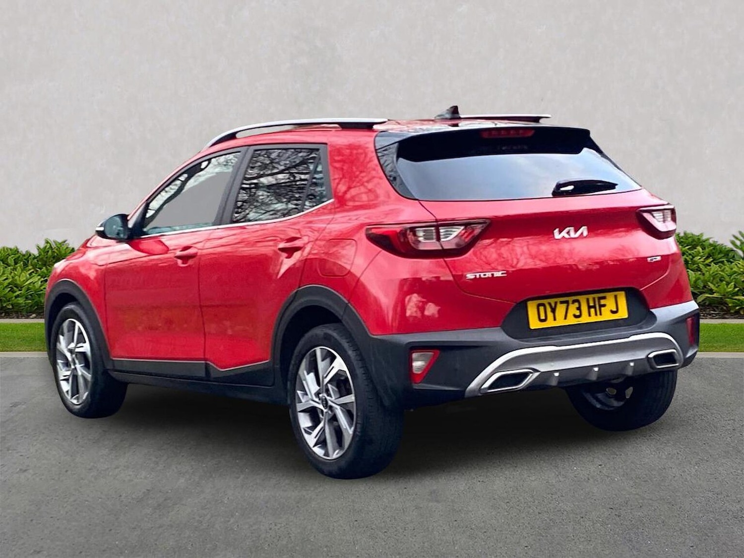 Used Kia Stonic 2023 for sale - 77888601: Photo 2