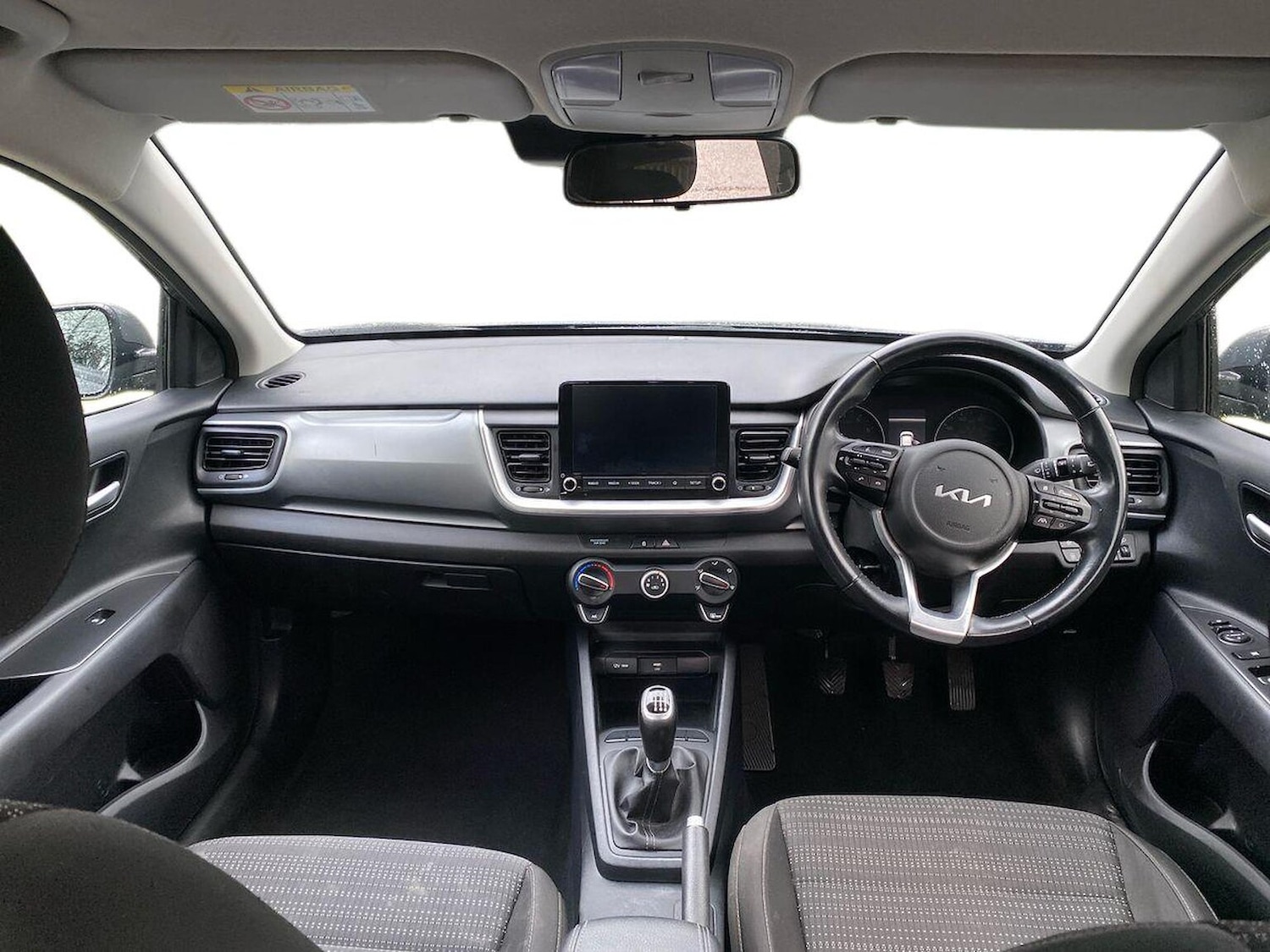 Used Kia Stonic 2023 for sale - 78121917: Photo 10