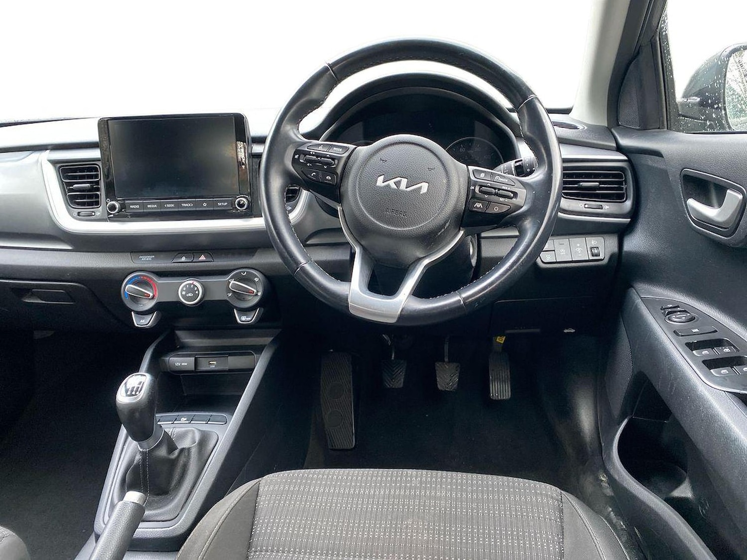 Used Kia Stonic 2023 for sale - 78121917: Photo 11