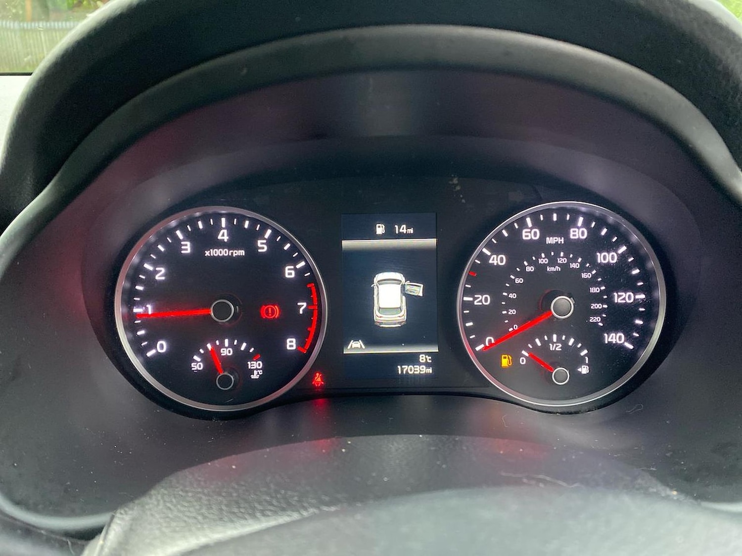 Used Kia Stonic 2023 for sale - 78121917: Photo 12