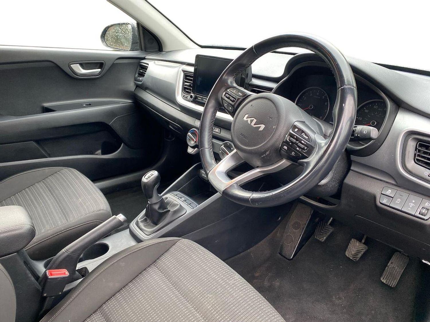Used Kia Stonic 2023 for sale - 78121917: Photo 17