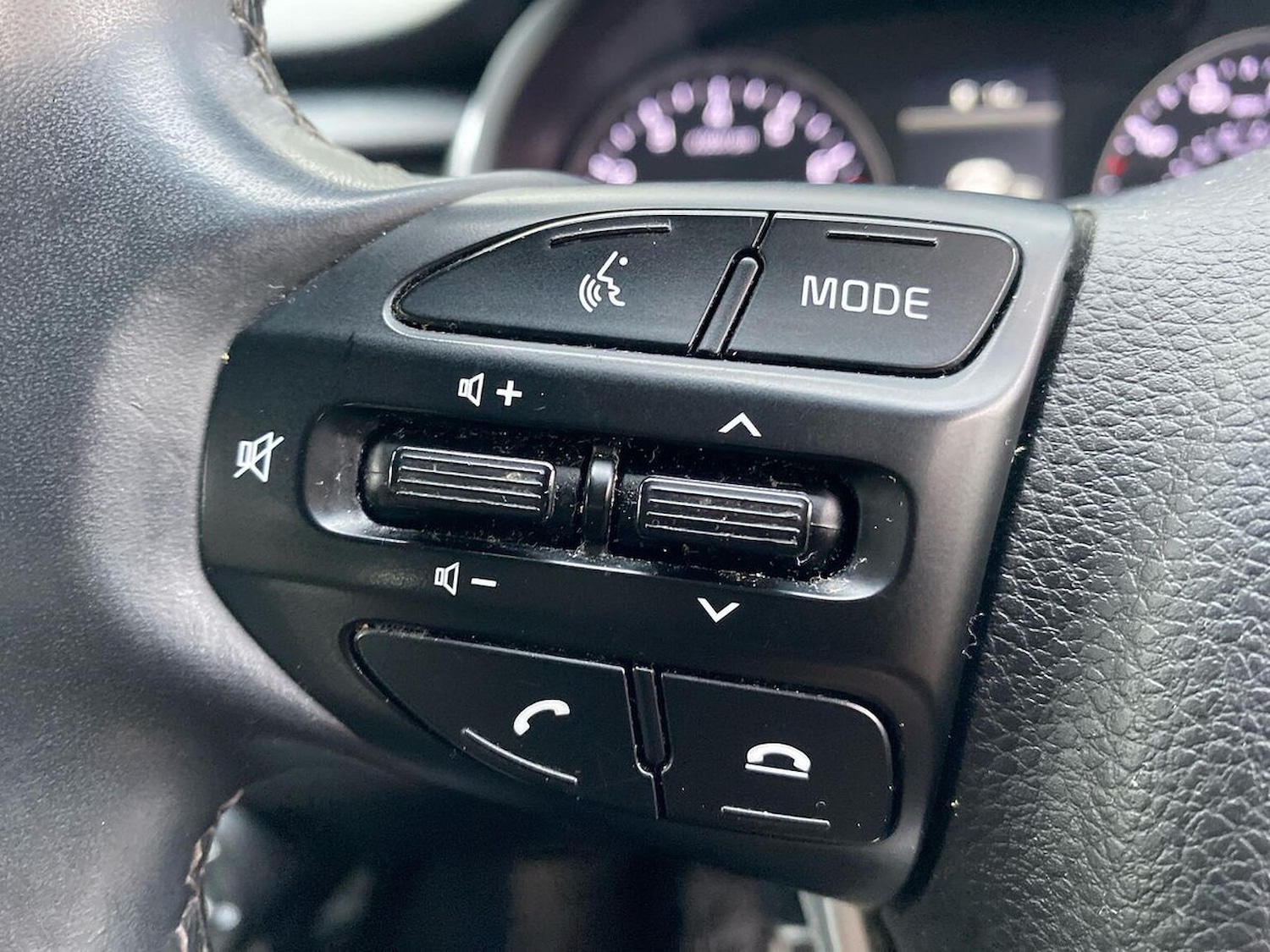 Used Kia Stonic 2023 for sale - 78121917: Photo 29