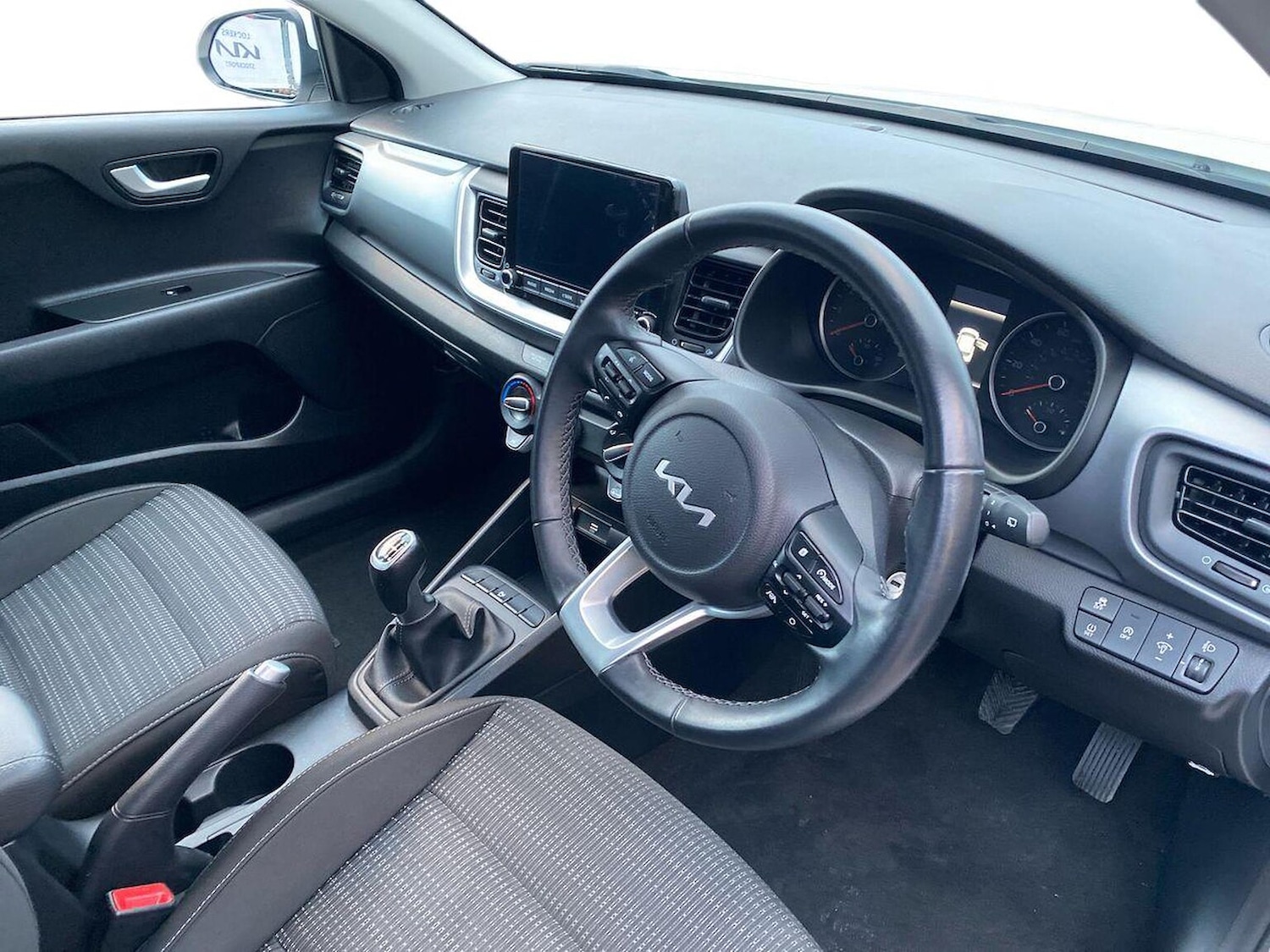 Used Kia Stonic 2022 for sale - 76920080: Photo 15