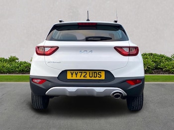 Used Kia Stonic 2022 for sale - 76920080: Photo