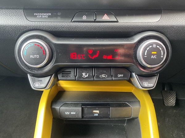Used Kia Stonic 2023 for sale - 75773044: Photo 12
