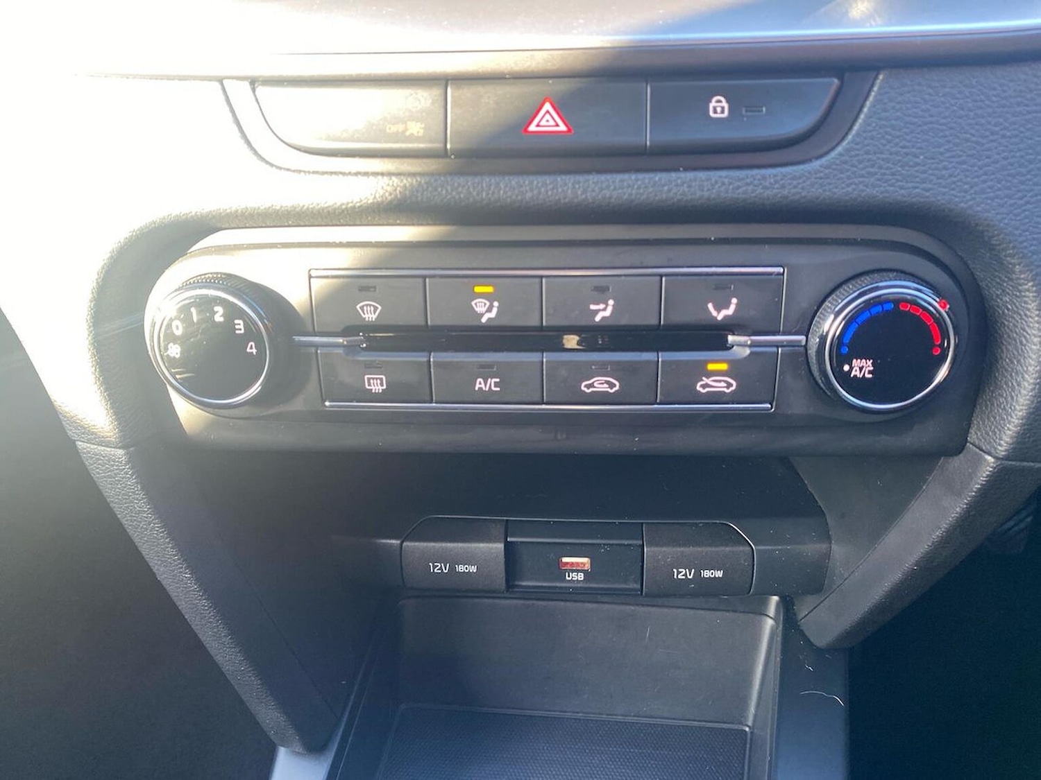 Used Kia Ceed 2020 for sale - 76571030: Photo 12