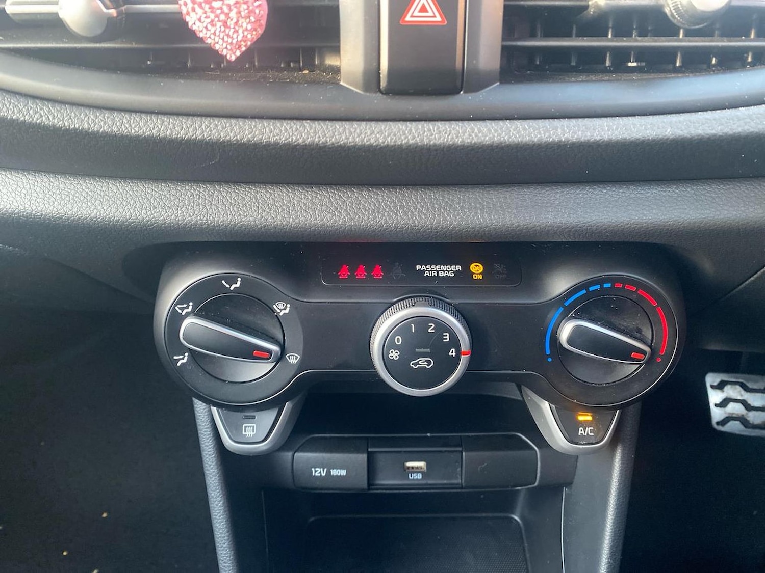 Used Kia Picanto 2022 for sale - 76969975: Photo 10