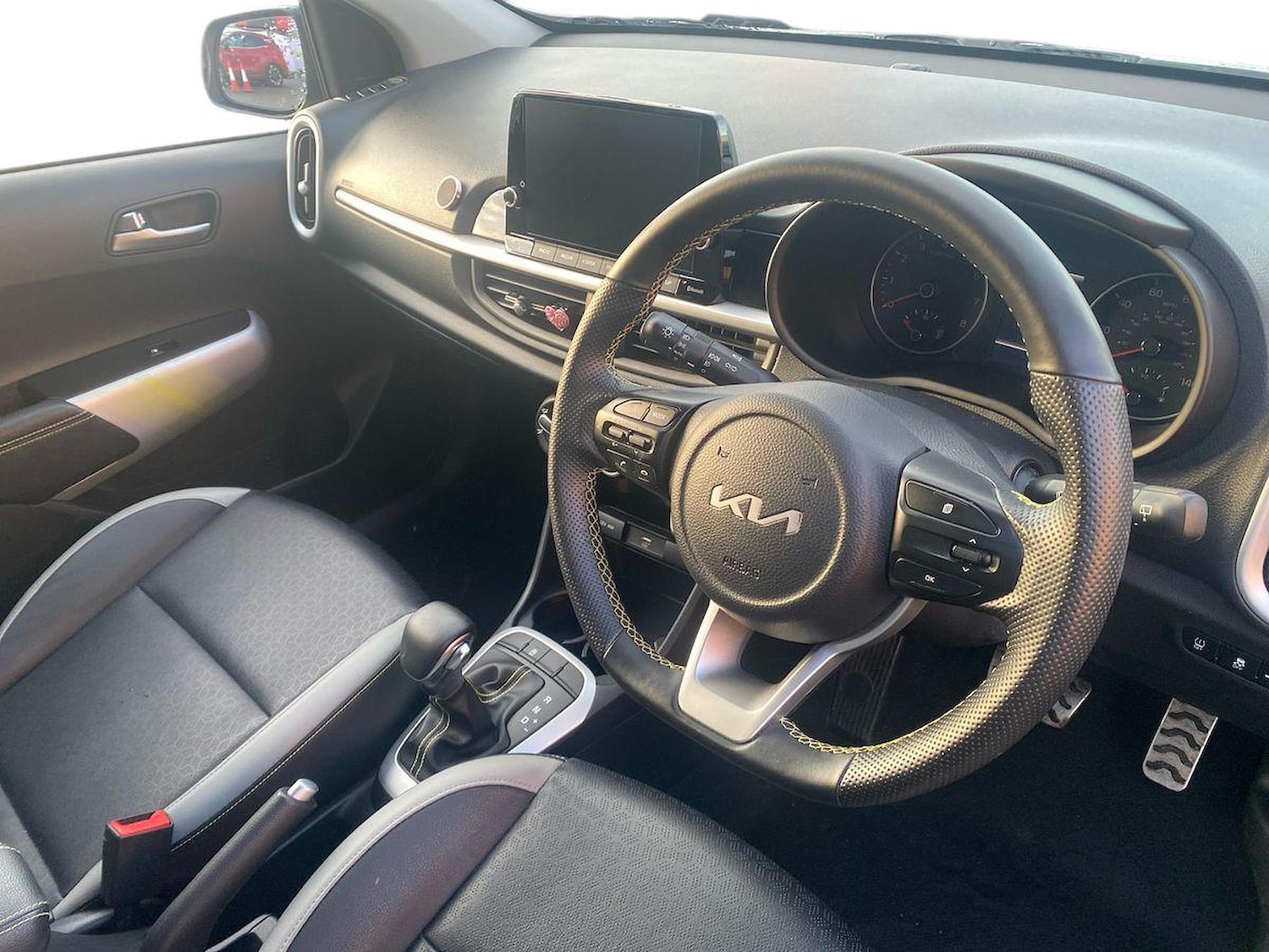 Used Kia Picanto 2022 for sale - 76969975: Photo 13