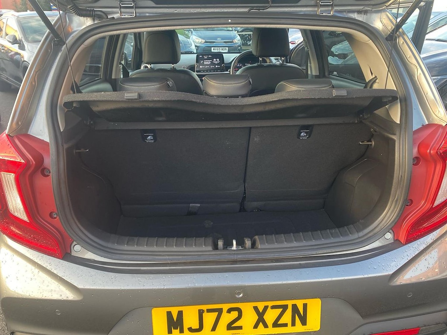 Used Kia Picanto 2022 for sale - 76969975: Photo 15