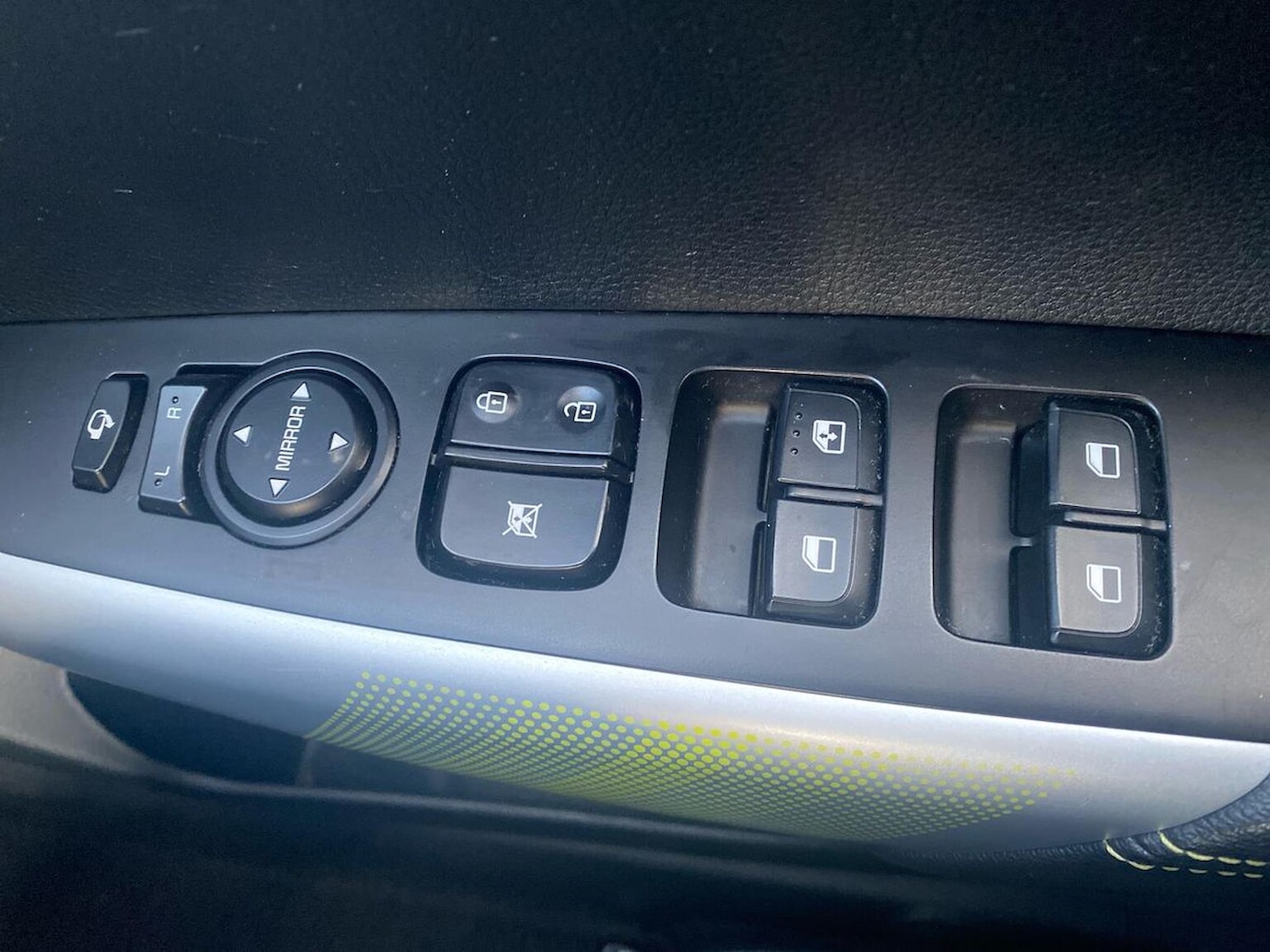 Used Kia Picanto 2022 for sale - 76969975: Photo 18