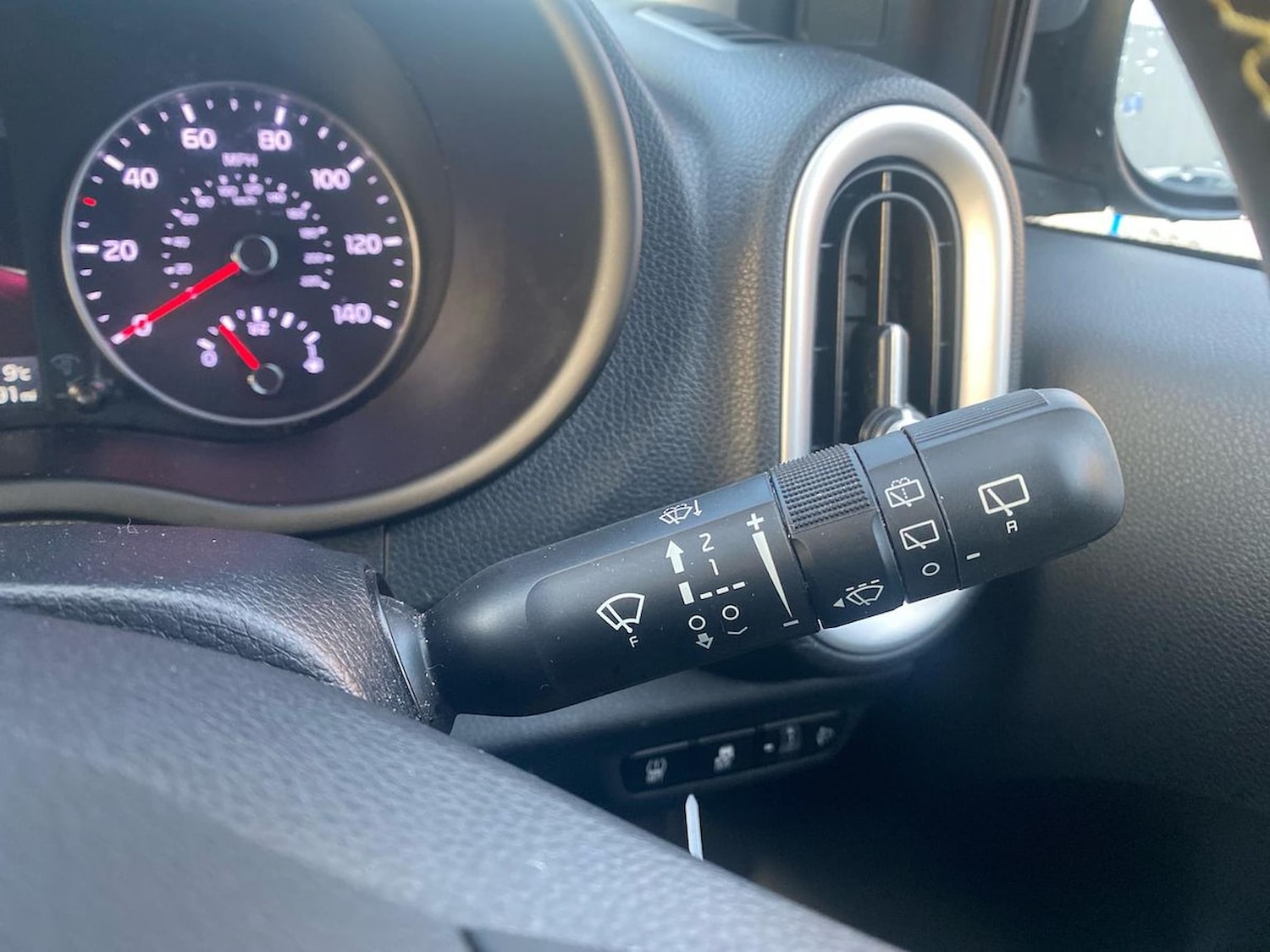 Used Kia Picanto 2022 for sale - 76969975: Photo 25