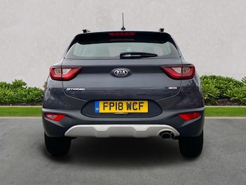 Used Kia Stonic 2018 for sale - 75627313: Photo