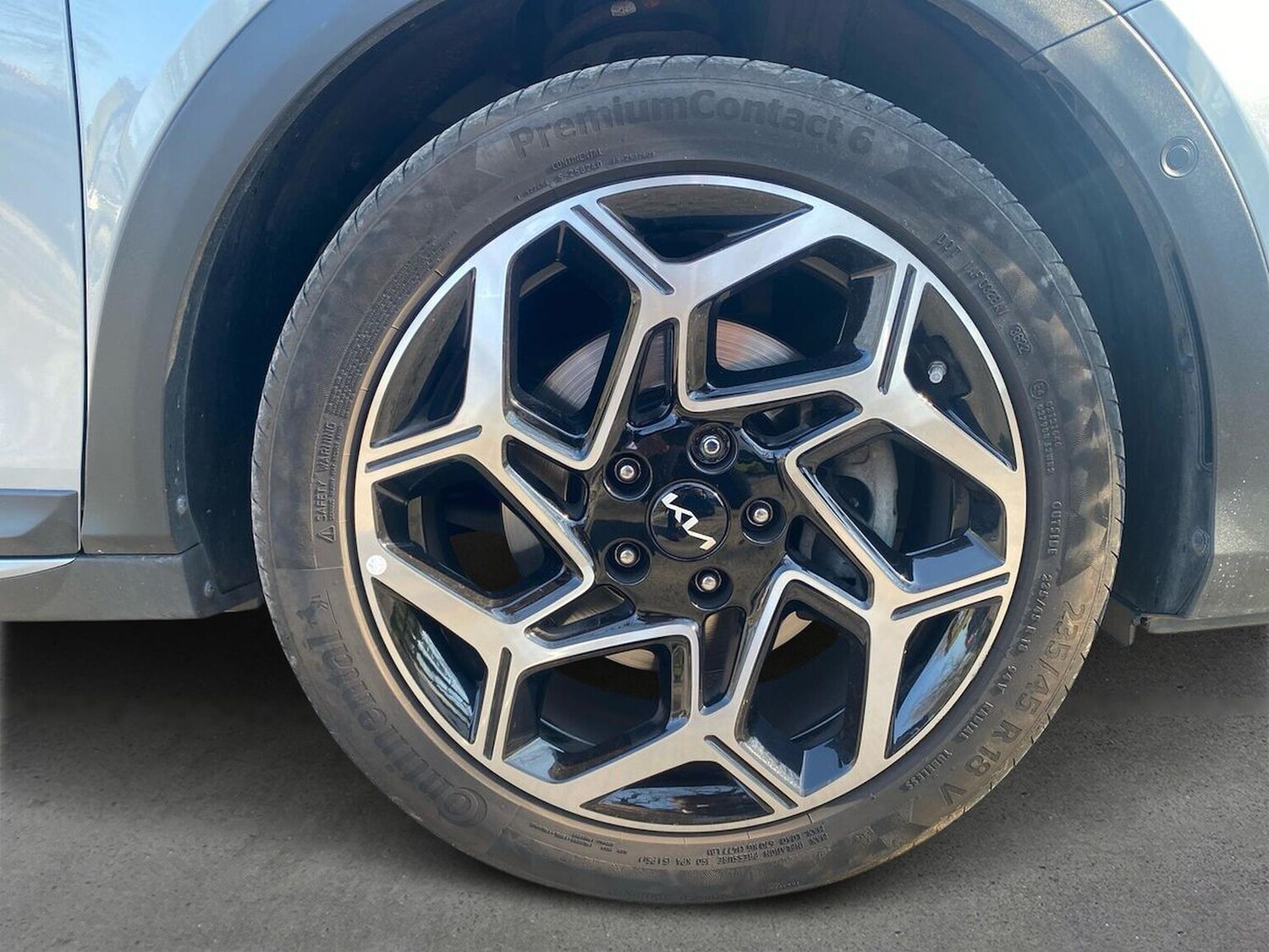 Used Kia XCeed 2023 for sale - 78193020: Photo 8