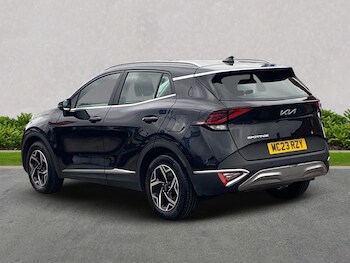 Used Kia Sportage 2023 for sale - 76142892: Photo 2