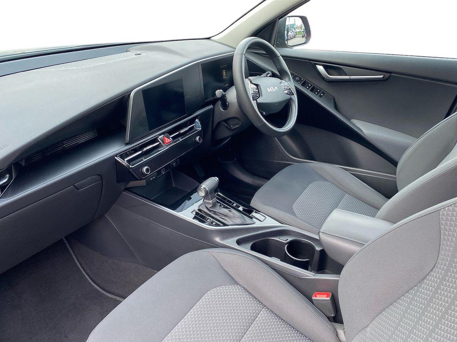 Used Kia Niro 2023 for sale - 76526126: Photo 7