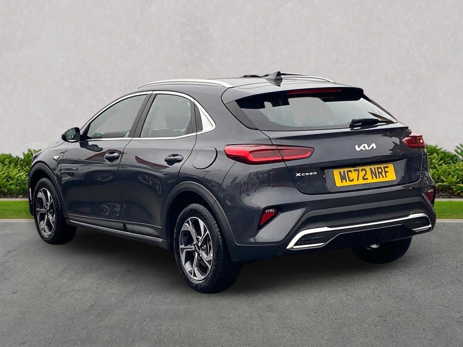 Used Kia XCeed 2023 for sale - 76770060: Photo 2
