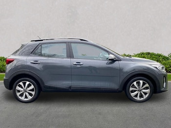 Used Kia Stonic 2023 for sale - 78484198: Photo