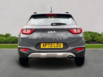 Used Kia Stonic 2023 for sale - 78484198: Photo