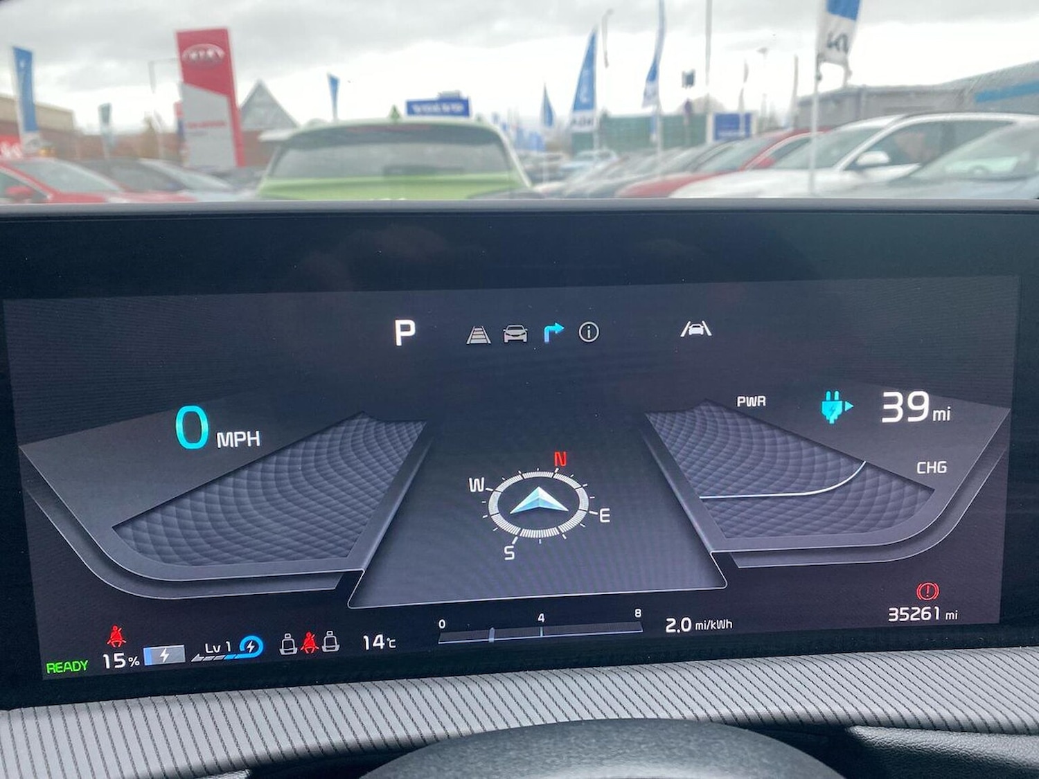 Used Kia EV6 2023 for sale - 76470991: Photo 10