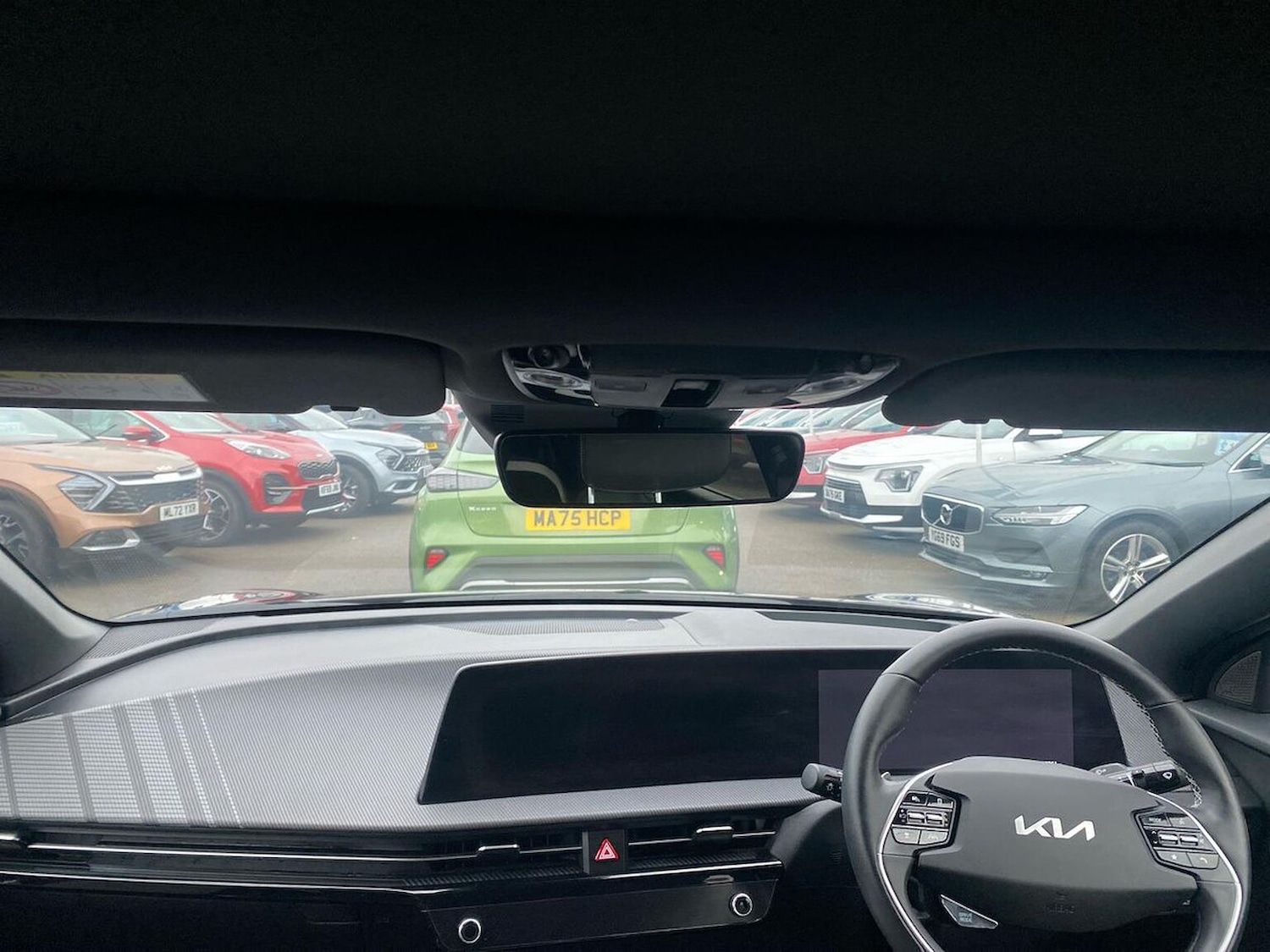 Used Kia EV6 2023 for sale - 76470991: Photo 14