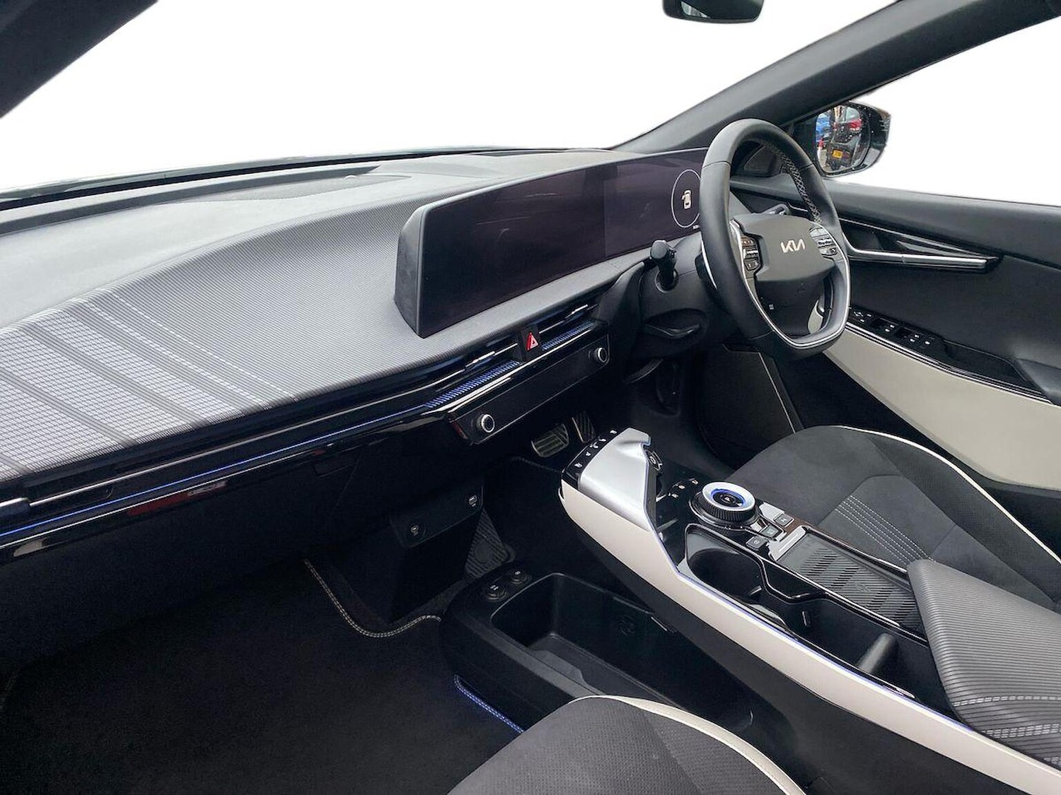 Used Kia EV6 2023 for sale - 76470991: Photo 7