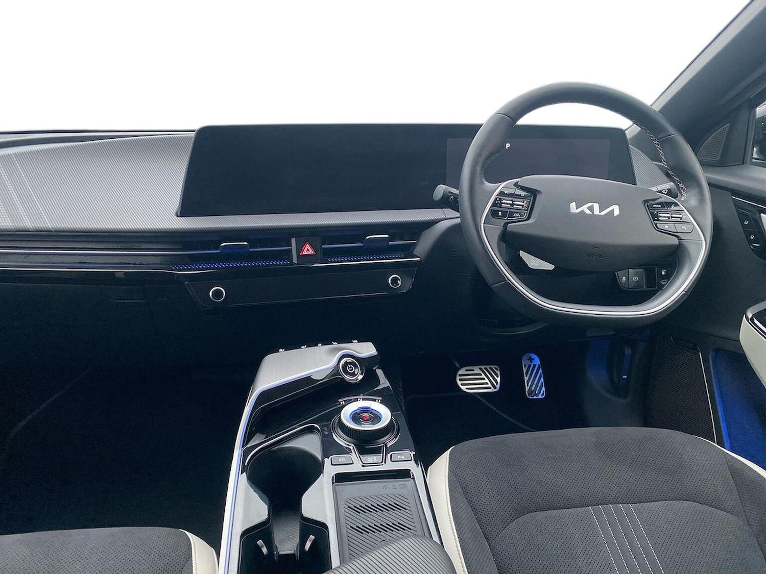 Used Kia EV6 2023 for sale - 76470991: Photo 8