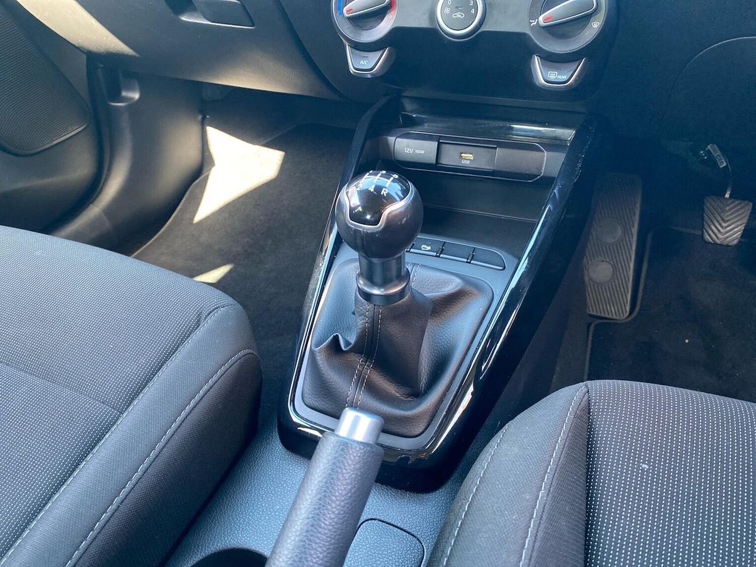 Used Kia Rio 2023 for sale - 78192960: Photo 15