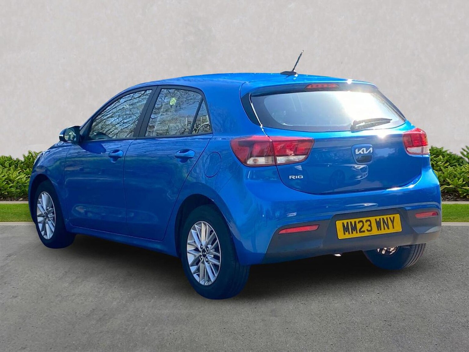 Used Kia Rio 2023 for sale - 78192960: Photo 2