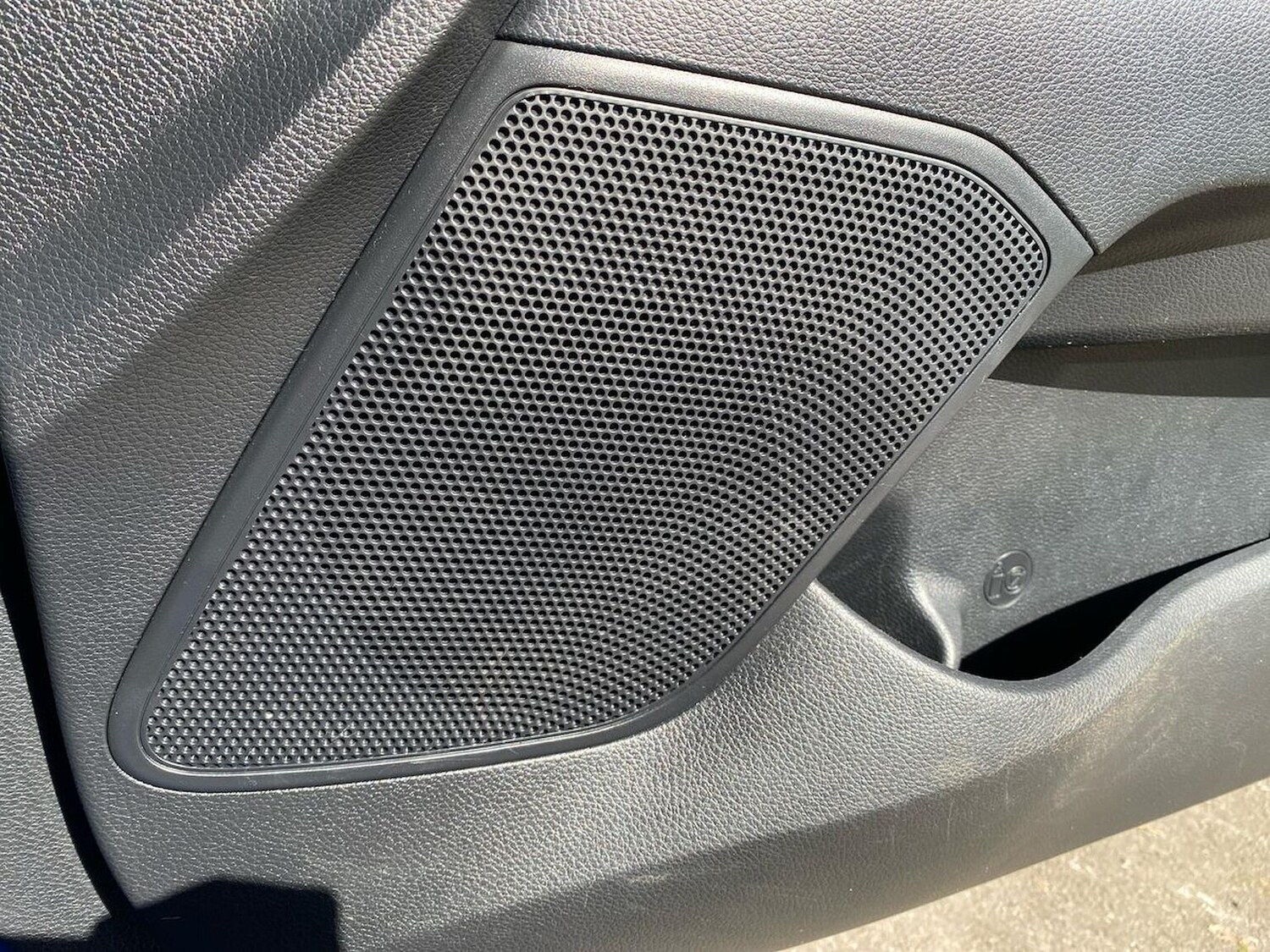 Used Kia Rio 2023 for sale - 78192960: Photo 32