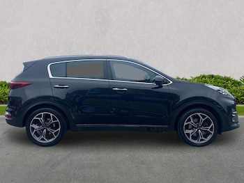 Used Kia Sportage 2018 for sale - 76347070: Photo