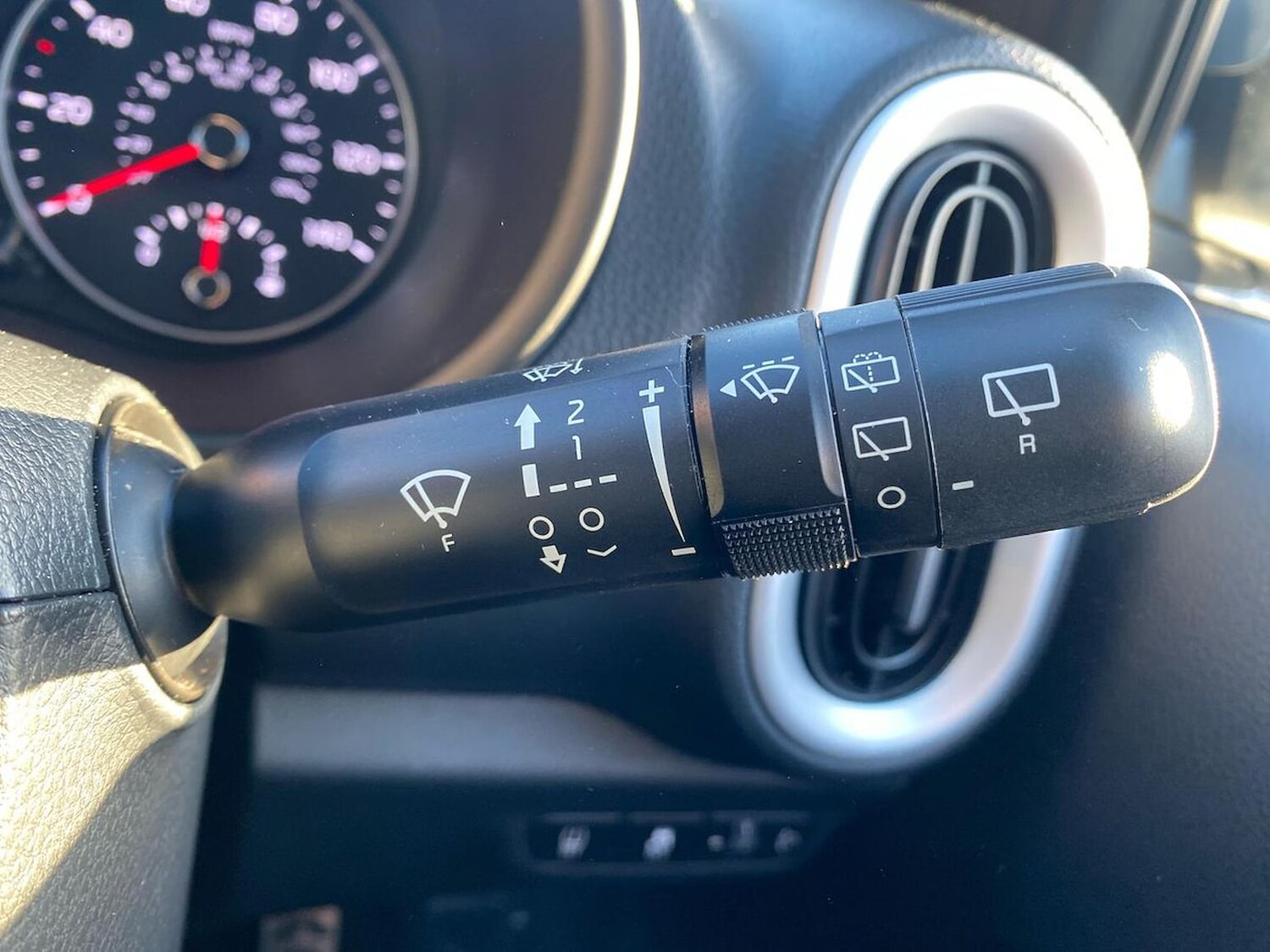 Used Kia Picanto 2023 for sale - 78192929: Photo 30