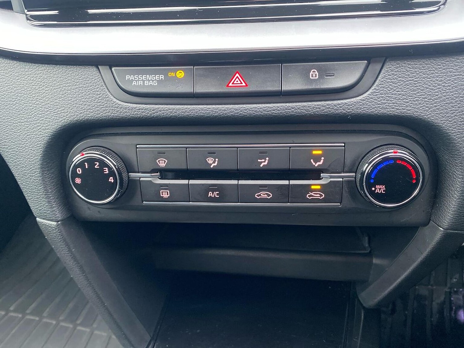 Used Kia XCeed 2020 for sale - 76892184: Photo 12