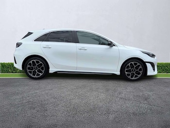 Used Kia Ceed 2022 for sale - 78889252: Photo