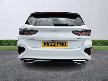 Used Kia Ceed 2022 for sale - 78889252: Photo