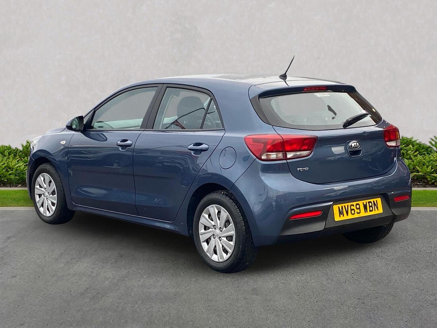 Used Kia Rio 2019 for sale - 76591407: Photo 2